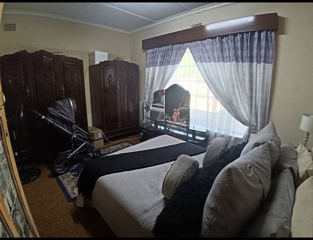 3 BEDROOM HOUSE FOR SALE IN DALVIEW